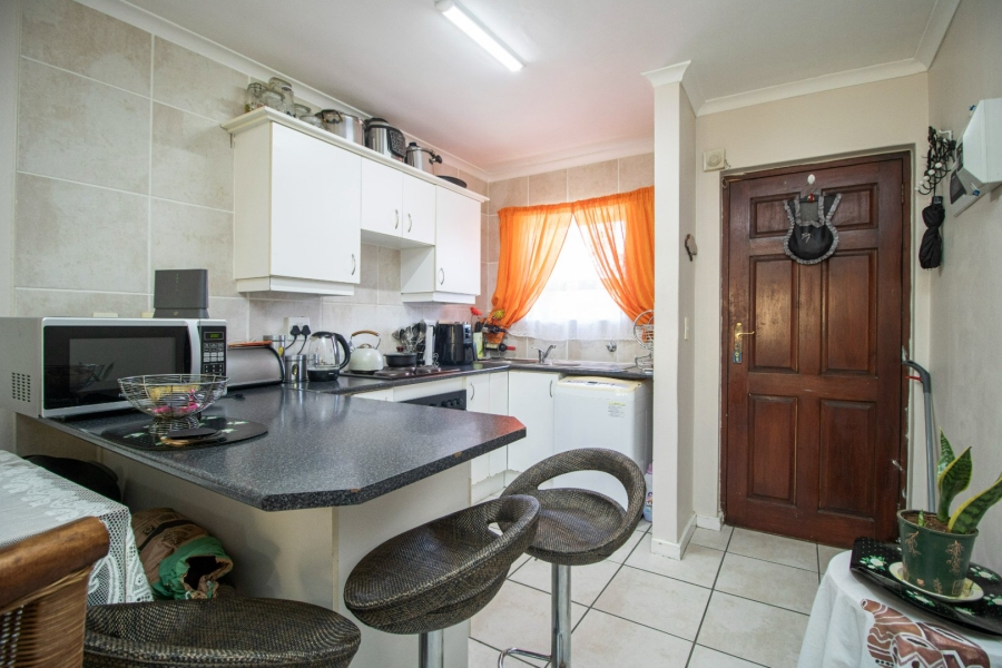 2 Bedroom Property for Sale in Fairview Golf Estate Western Cape